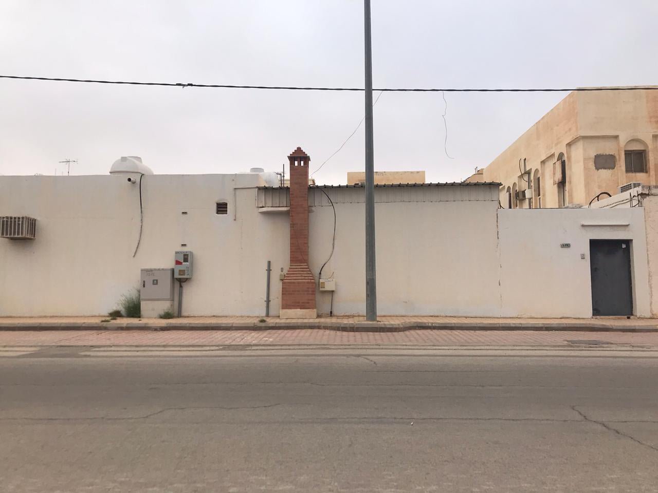 دور ارضي للبيع أو للايجار بالمذنب الخالدية 