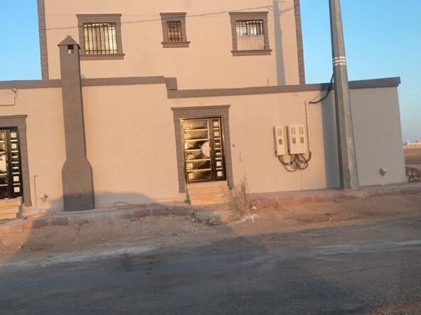 فيلا للبيع بملهم شمال الرياض