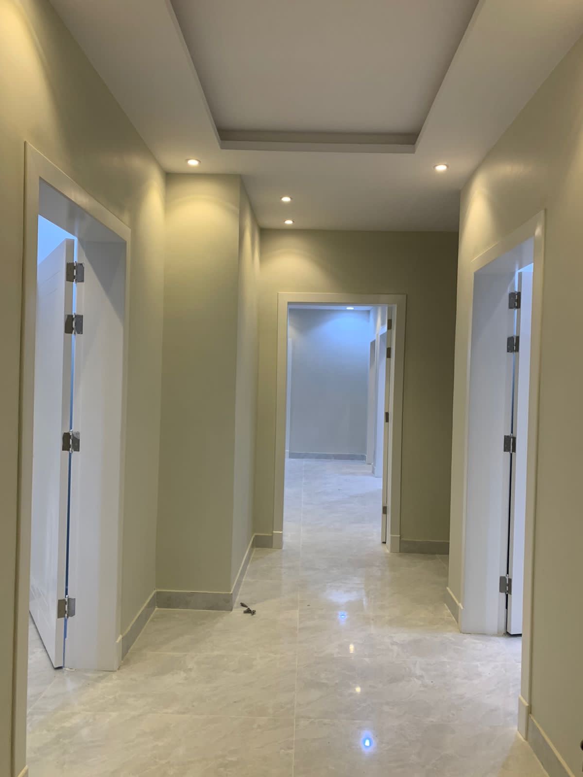 فيلا دور وملحق نظام مودرن جده حي الرياض