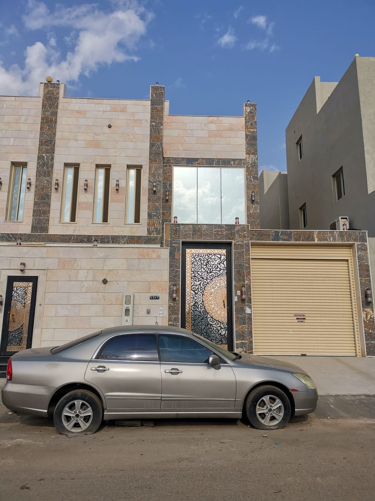 فيلا دوبلكس دورين وملحق جده حي الرحمانيه