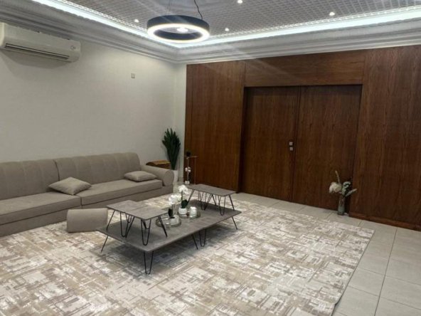 فيلا للبيع بعنيزة حي مربيدة بمساحة 1440 متر – تفاصيل مميزة